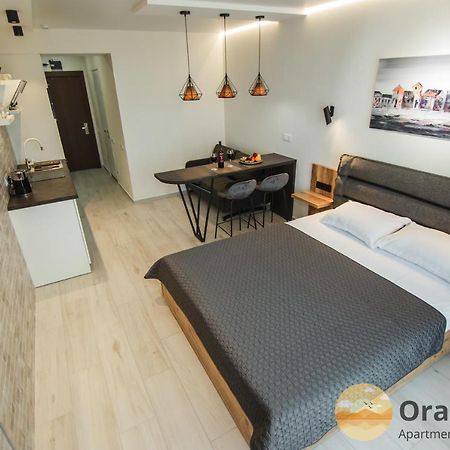 Orange Sky Apartments Beach Tower Batum Dış mekan fotoğraf