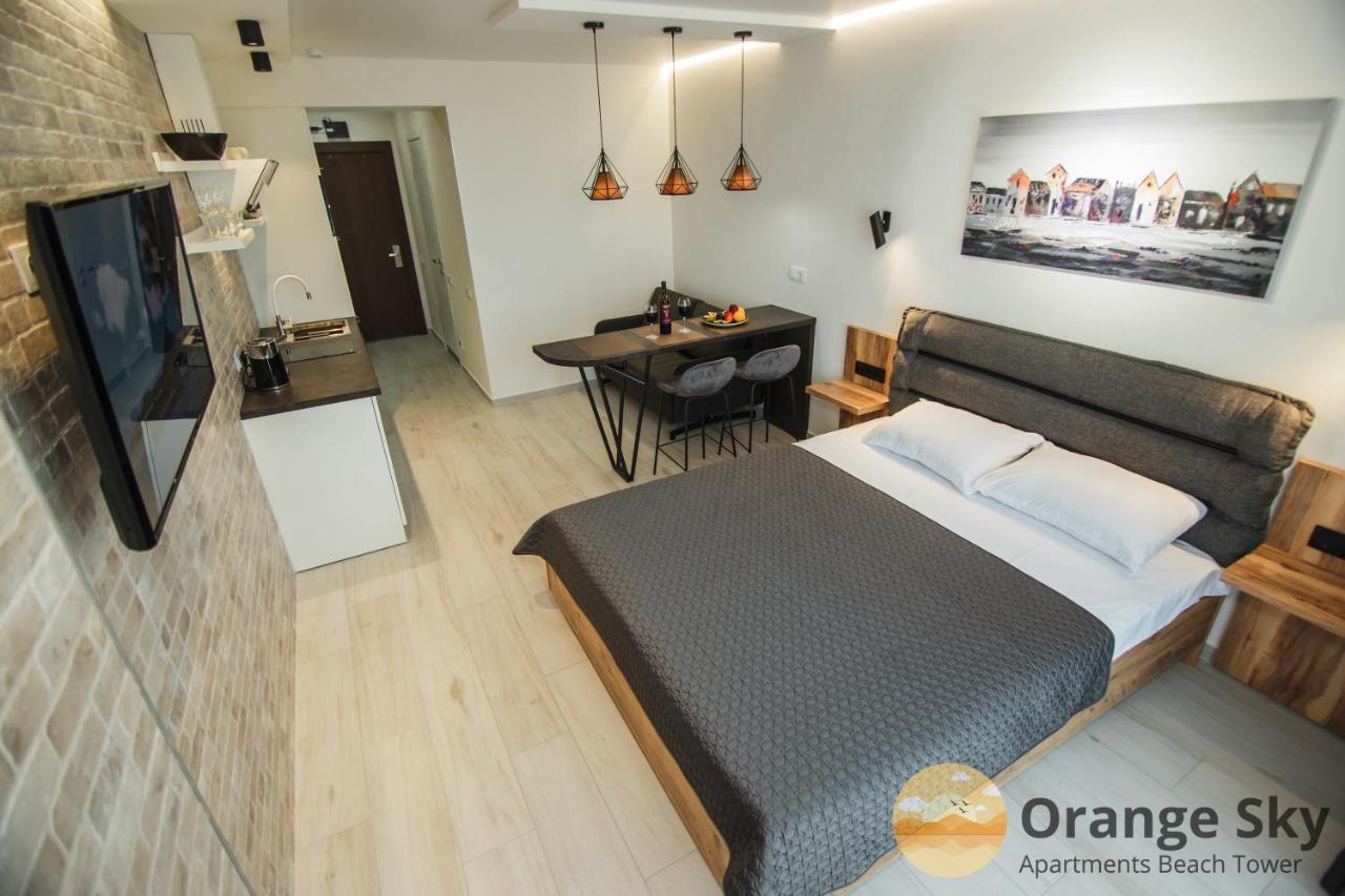 Orange Sky Apartments Beach Tower Batum Dış mekan fotoğraf