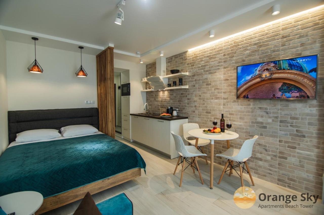 Orange Sky Apartments Beach Tower Batum Dış mekan fotoğraf