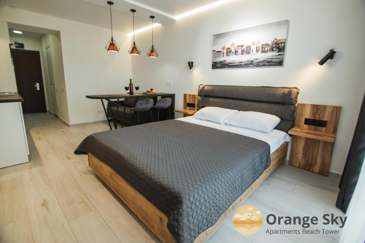 Orange Sky Apartments Beach Tower Batum Dış mekan fotoğraf