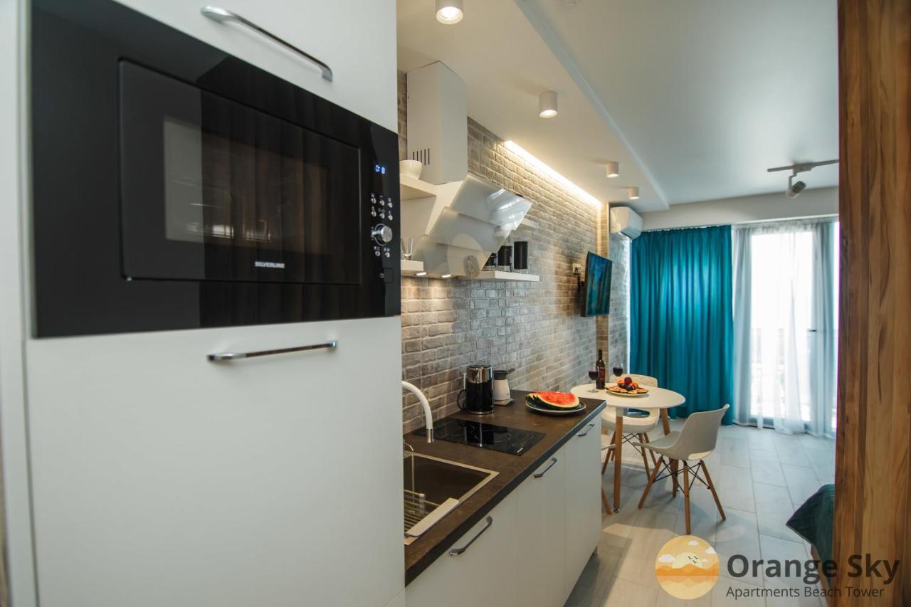 Orange Sky Apartments Beach Tower Batum Dış mekan fotoğraf